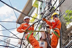 Chung tay sử dụng điện tiết kiệm, ổn định, an toàn trong mùa nắng nóng